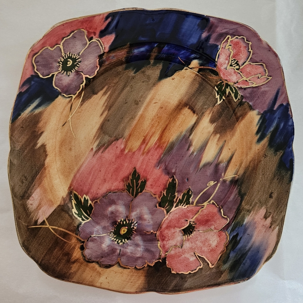 "Anemone" Hand Painted, Signed Plate by H & K Tunstall.